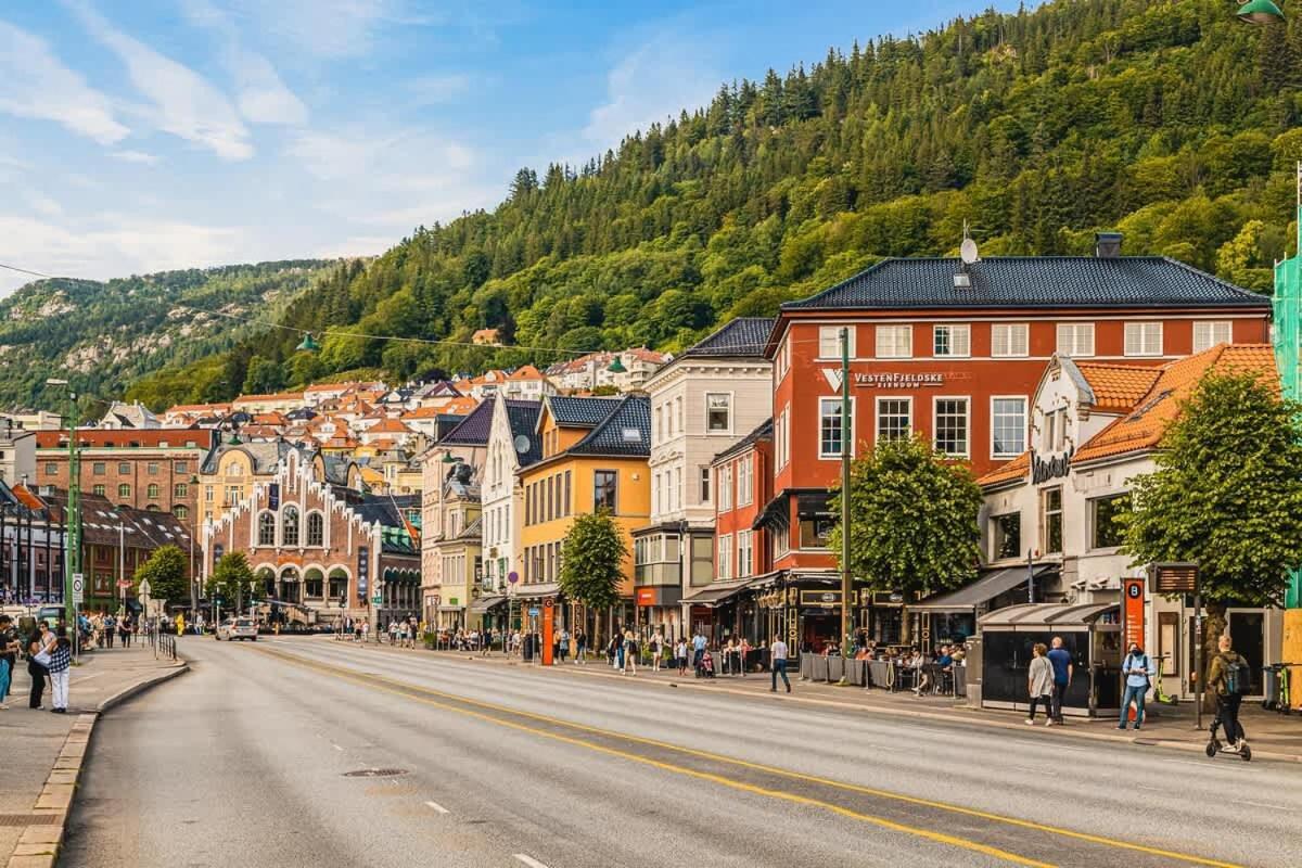 Dinbnb Apartments I 350M To Bryggen I Renovated 2023 I Quiet Top Apart Bergen Kültér fotó