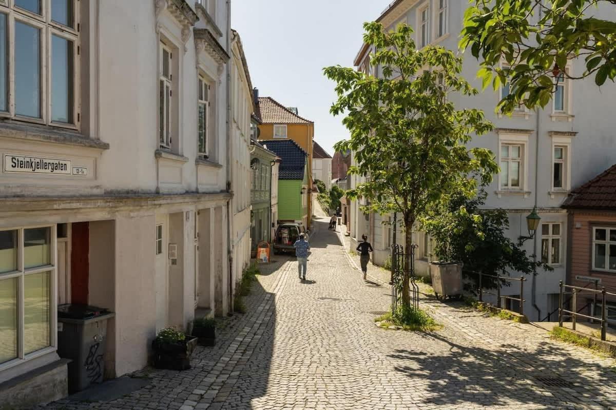 Dinbnb Apartments I 350M To Bryggen I Renovated 2023 I Quiet Top Apart Bergen Kültér fotó